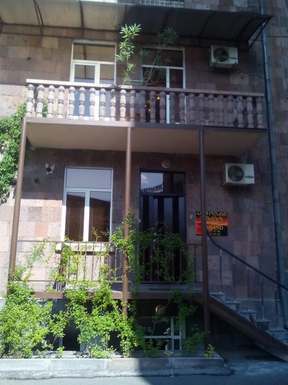 Manand Hotel Erivan Exterior foto